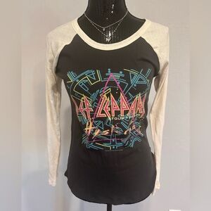 Chaser Graphic Long Sleeve T-Shirt EUC Size S